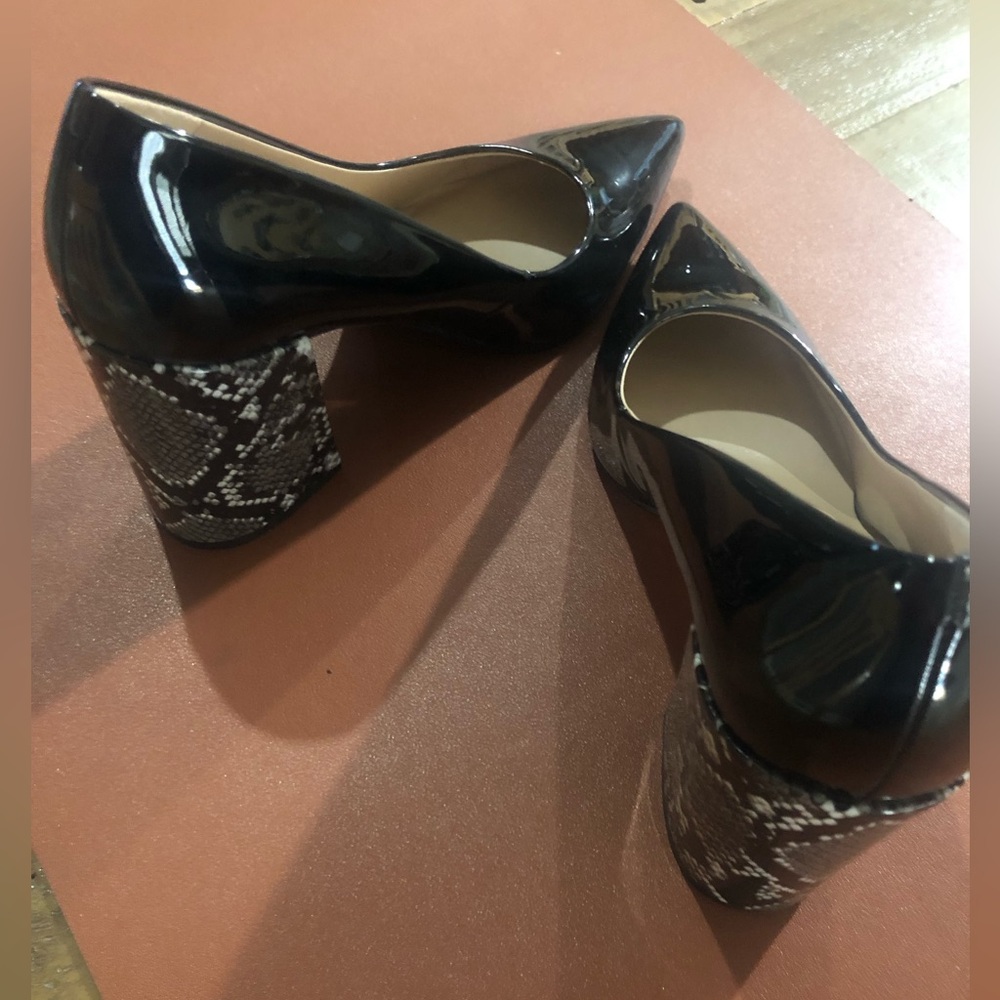 Mix No. 6 Size 8.5 Dress Shoes - Cool Print on the heel!